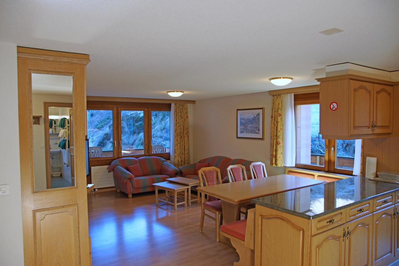 Appartements Zermatt Paradies Стая снимка