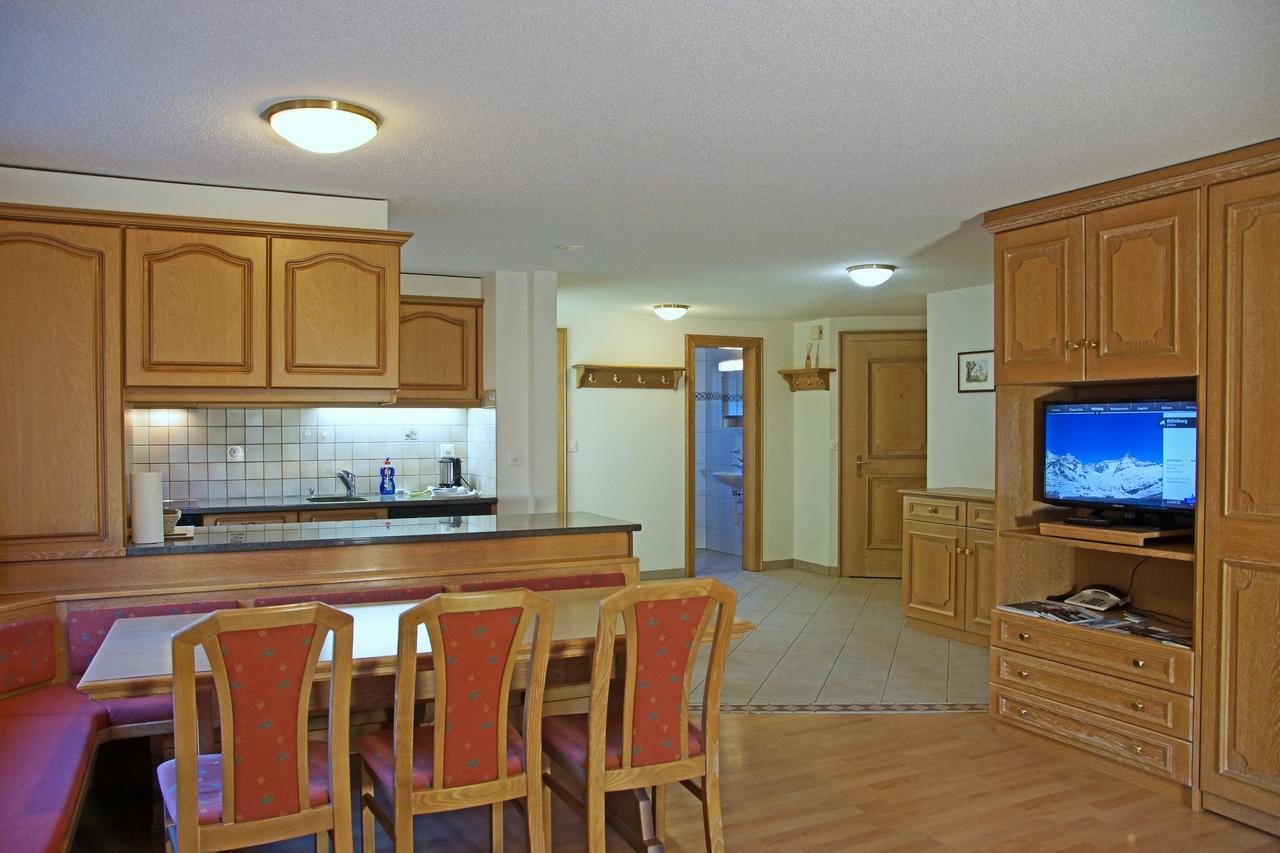 Appartements Zermatt Paradies Стая снимка