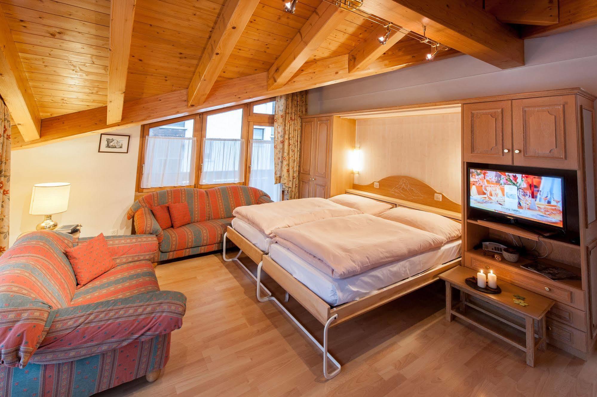 Appartements Zermatt Paradies Екстериор снимка