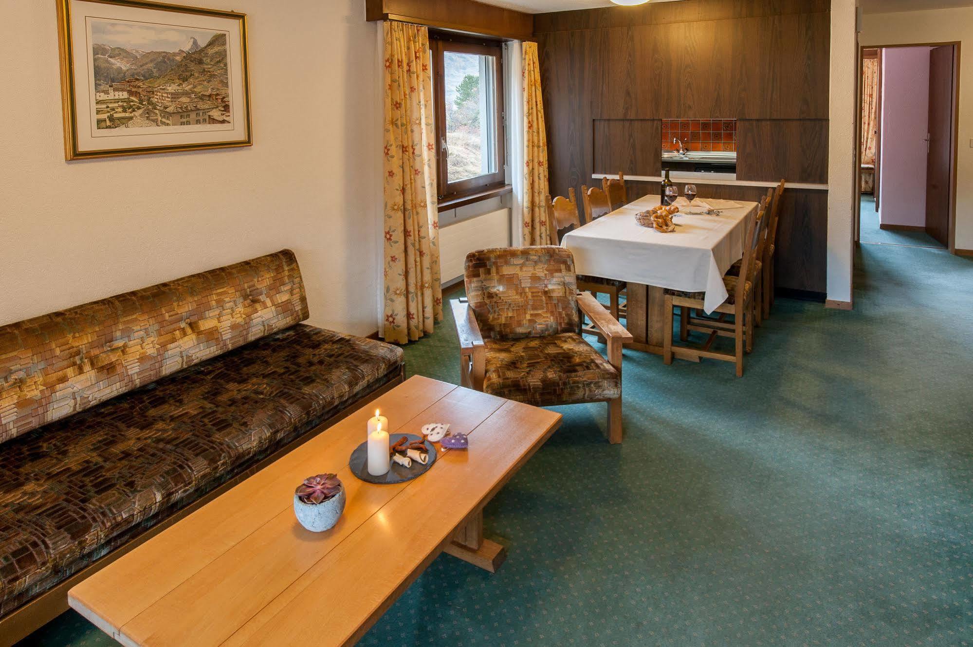 Appartements Zermatt Paradies Екстериор снимка