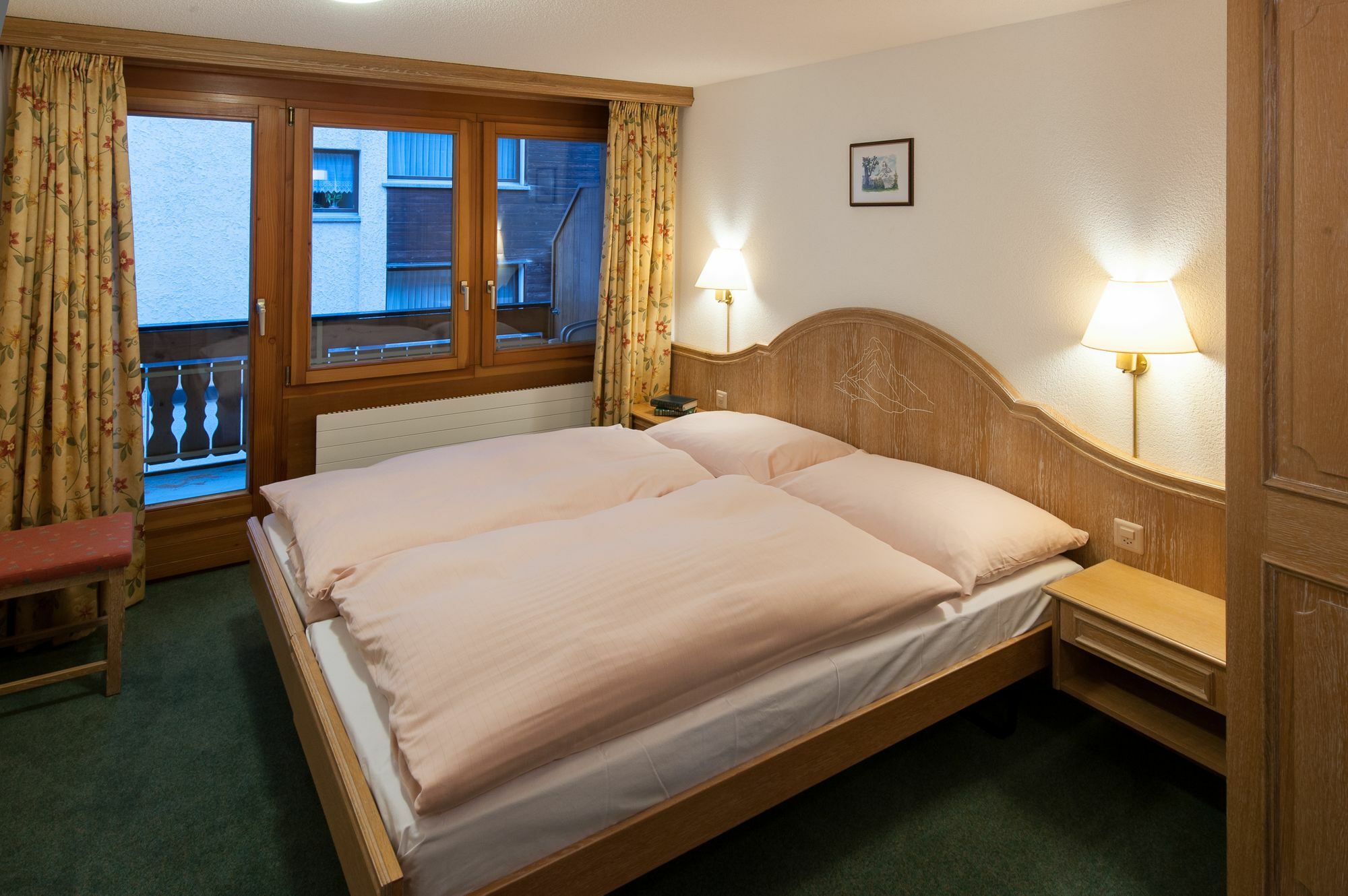Appartements Zermatt Paradies Екстериор снимка